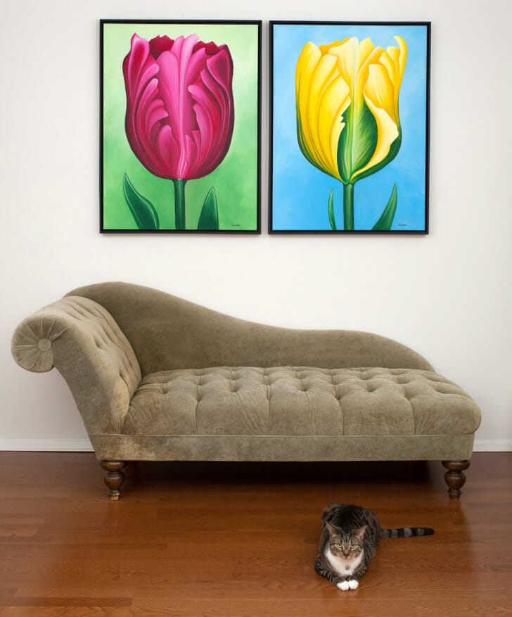 Rasmus with original paintings, Unwavering Tulips