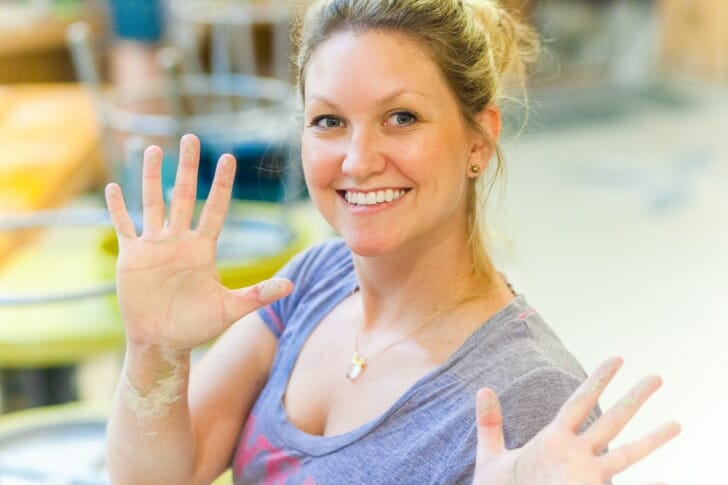 Erica Eriksdotter throwing pottery with DD Lecky at LibertyTown